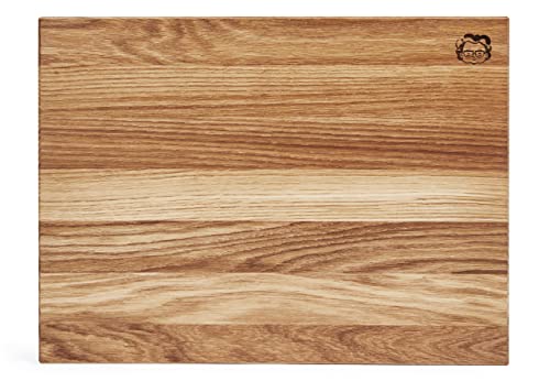 Granny's World® Vollholz Schneidebrett aus Eichenholz | Groß 40 x 30 x 2cm | Robust & langlebig | Nachhaltige Forstwirtschaft aus Europa | Servierbrett | Antibakterielles Küchenbrett | Eichenbrett